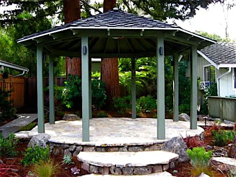 Local yard cleanup service experts serving Walnut Creek, CA - Utopic Gardens