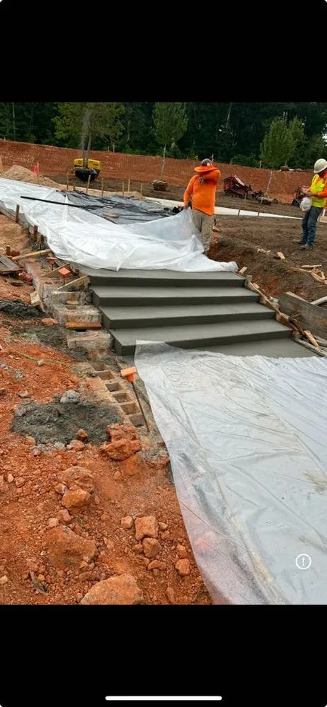 Trusted lawn care service experts serving Jonesboro, GA - Uvalle Construction