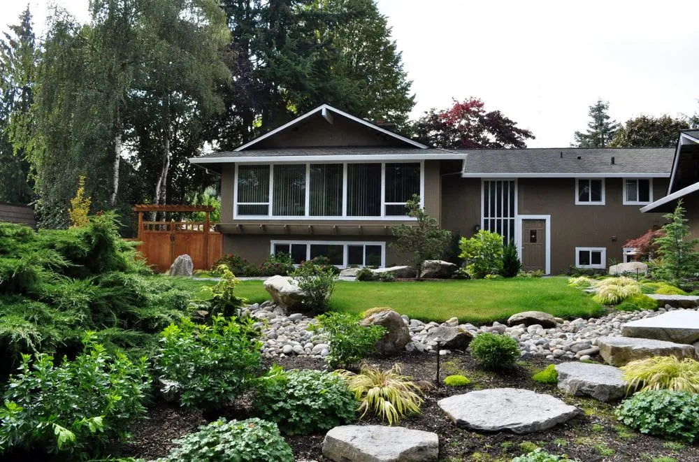 Local landscape installation in Renton, WA by Uyeta Landscape & Maintenance