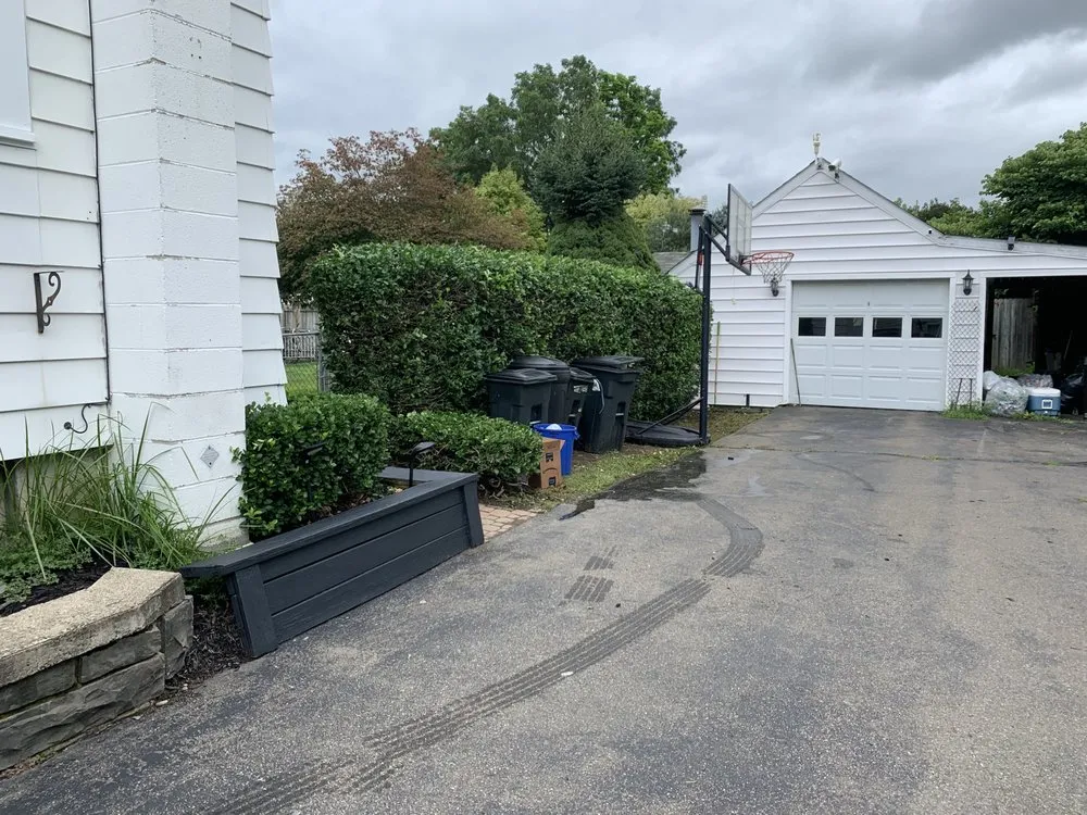 Top-rated residential landscaping in Gillett, PA - V & F Lawncare