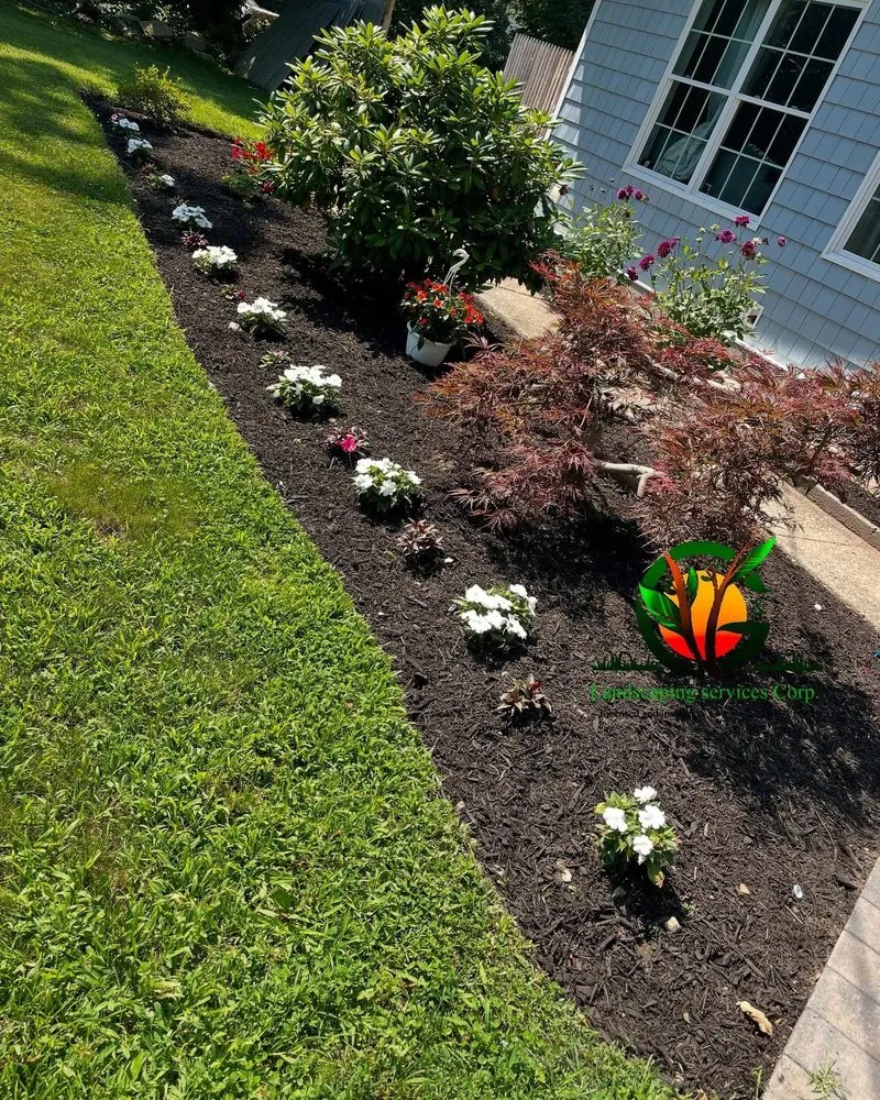 Expert lawn mowing service in Brentwood, NY - V And G Landscaping