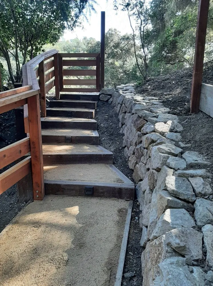 Expert lawn mowing service in Redwood City, CA by V Land-Tech Landscaping