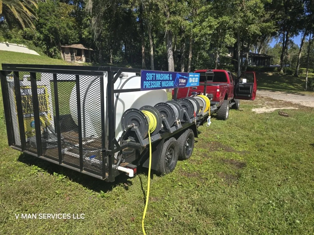 Local lawn mowing service for homes across Middleburg, FL - V Man Services