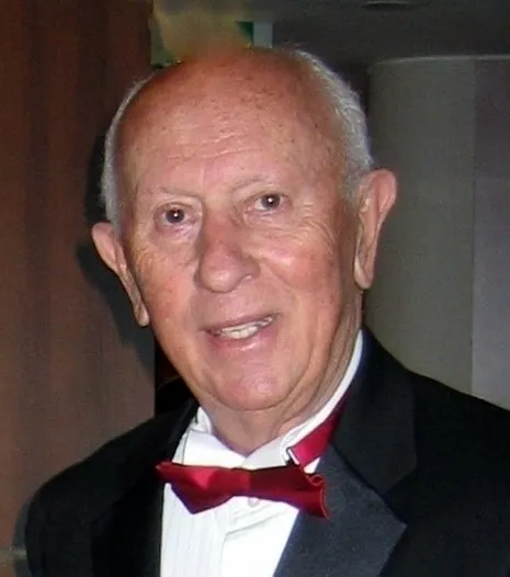 Professional outdoor landscaping for homes in Vacaville, CA by Vaca Valley Landscaping