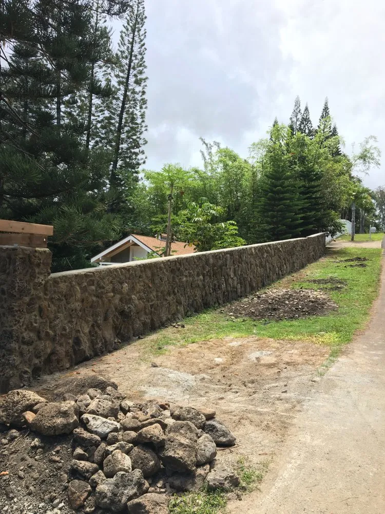 Custom landscaping services near you across Wahiawa, HI - Vaifo'ou Construction