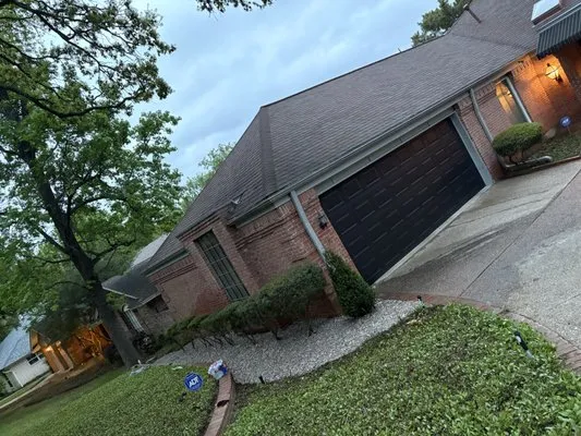 Valadez Landscaping Logo