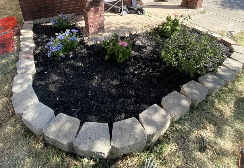 Custom lawn care service for residential properties in Devine, TX by Valadez Lawn Care Services