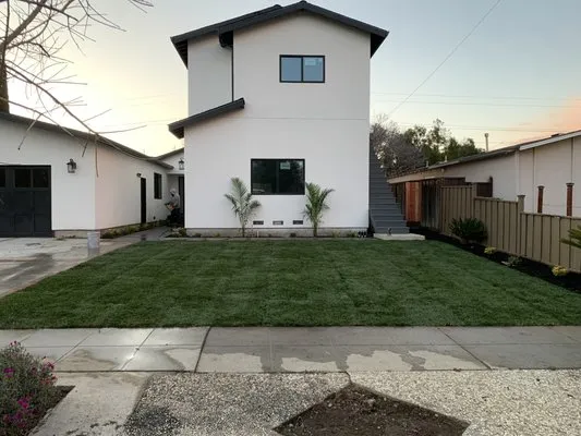 Valde's Gardening & Landscaping