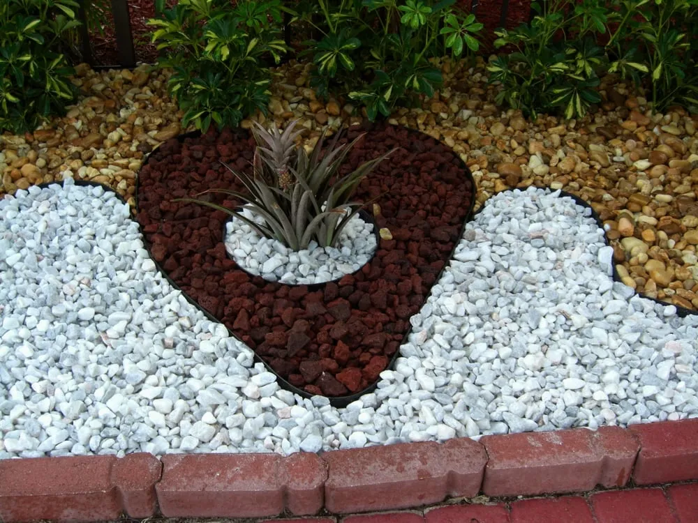 Top-rated lawn care service experts serving Southwest Ranches, FL - Valdes Gardens Nursery