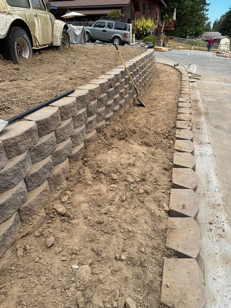 Custom lawn care service with custom design in Santa Rosa, CA by Valdez Landscape and Construction