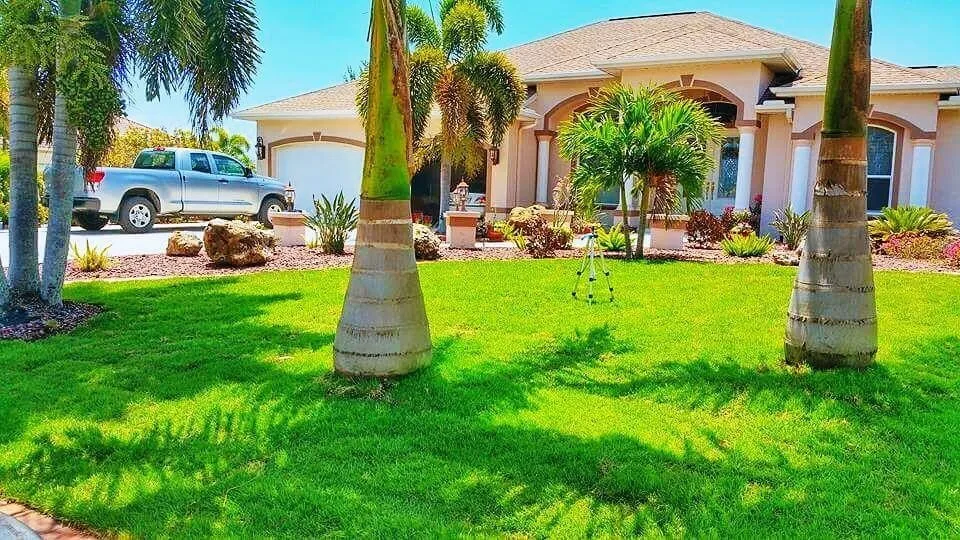 Affordable residential landscaping in Port St. Lucie, FL by Valdez Landscaping & Lawn Services