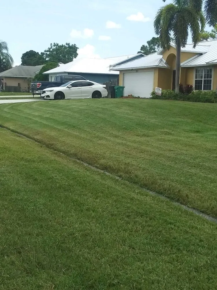Reliable outdoor landscaping in Port St. Lucie, FL - Valdez Landscaping & Lawn Services
