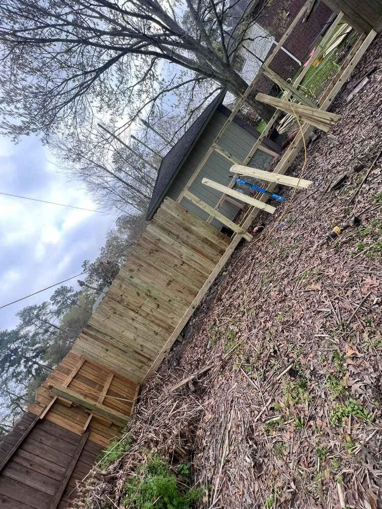 Reliable yard maintenance in Houston, TX by Valdez Landscaping