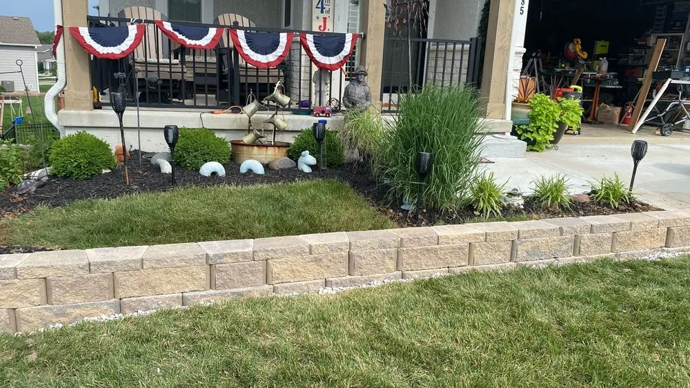 Affordable yard maintenance in Olathe, KS - Valdez Landscaping