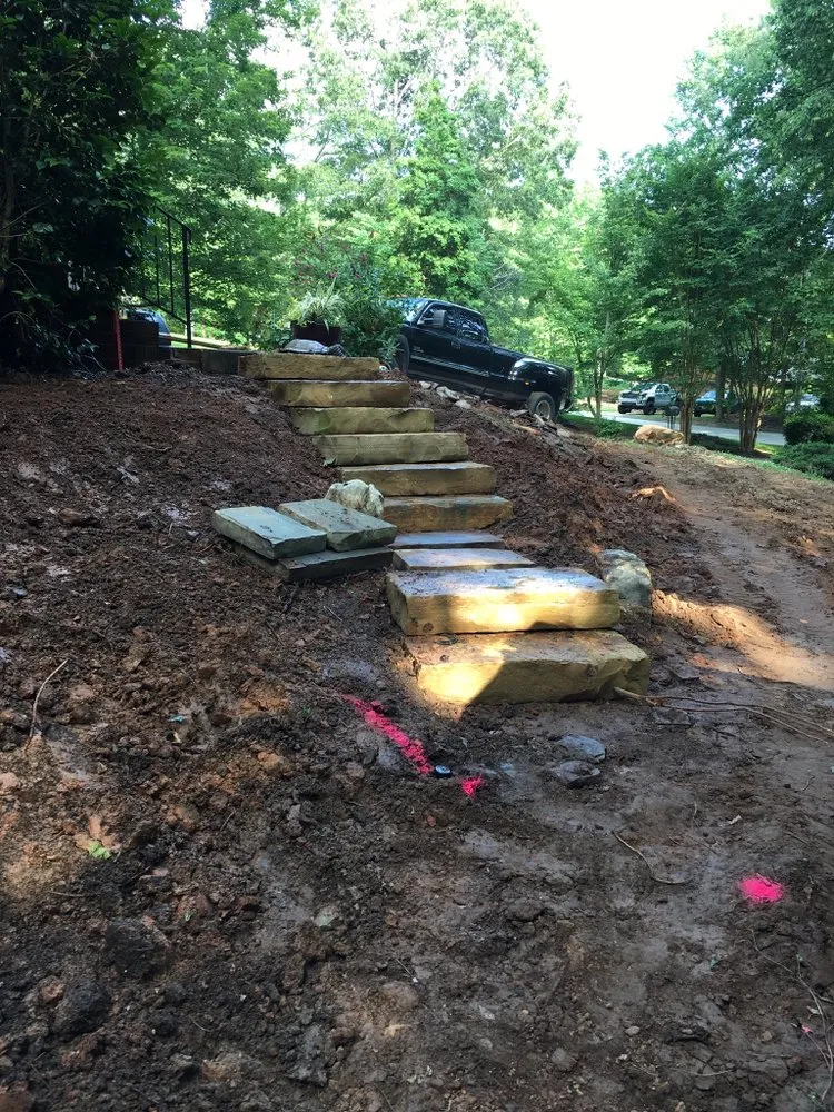 Expert garden landscaping in Greenville, SC by Valdivia lawn care