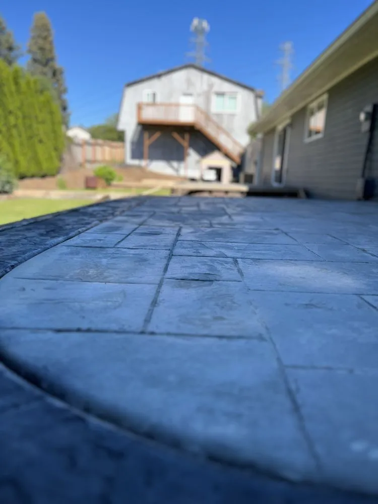 Affordable yard maintenance in Marysville, WA - Valencia Contracting