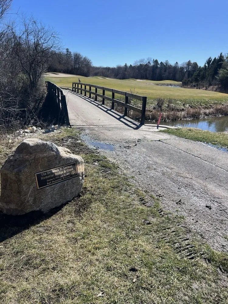 Reliable landscape design for homes in Mundelein, IL by Valencia Landscapes