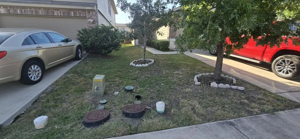 Top-rated yard maintenance in Manor, TX by Valencia Lawn Care