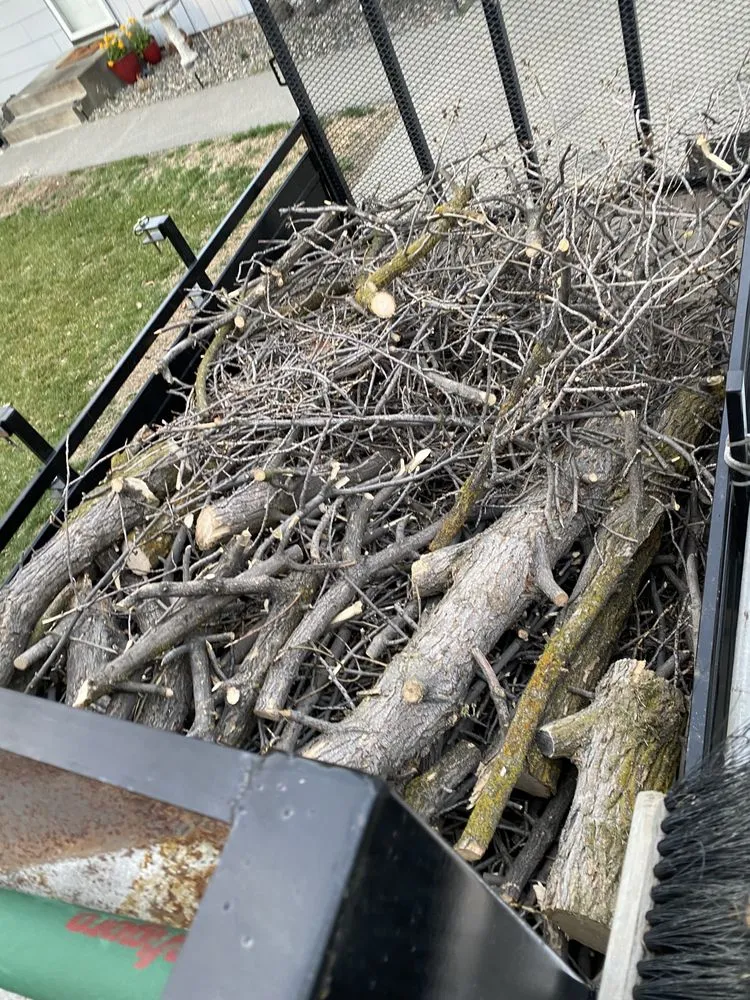 Affordable landscaping services experts serving West Pasco, WA - Valencia Lawn Care