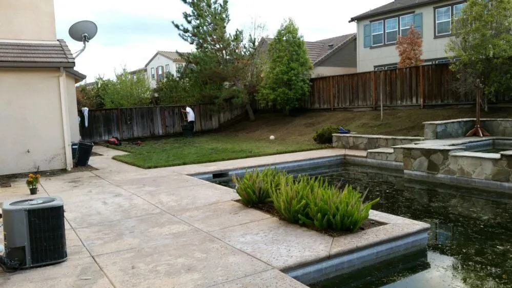 Reliable landscaping services in Livermore, CA by Valencia's Gardening Service