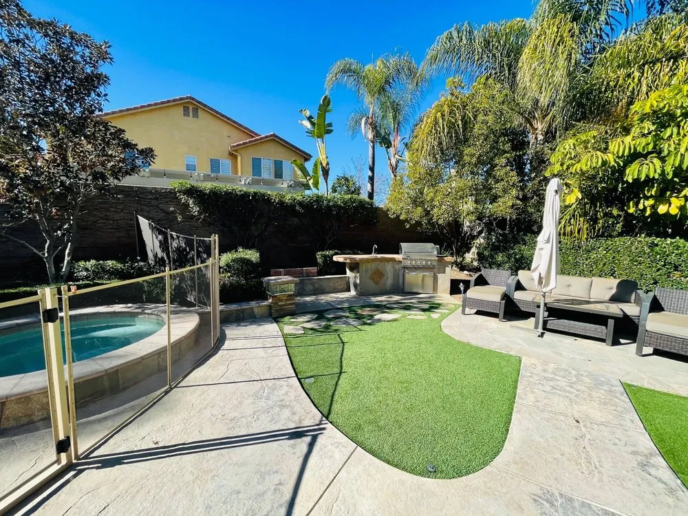 Affordable lawn care service near you in Corona, CA by Valencias Landcape Tree