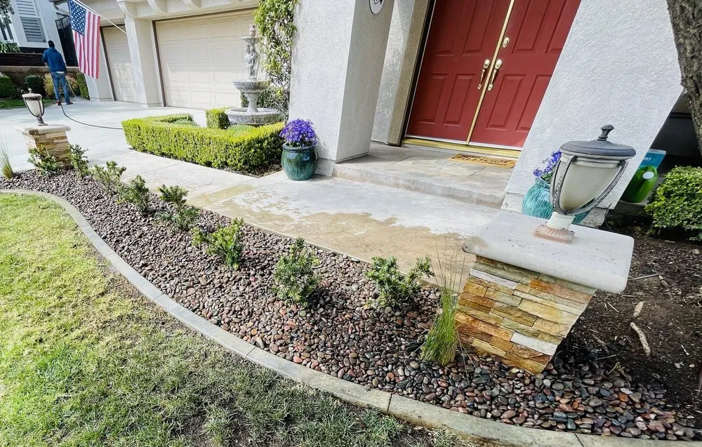 Expert landscape design in Corona, CA - Valencias Landcape Tree