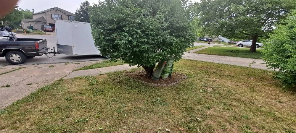 Custom residential landscaping with custom design across Shadeland, IN - Valencia's landscaping & Lawn care