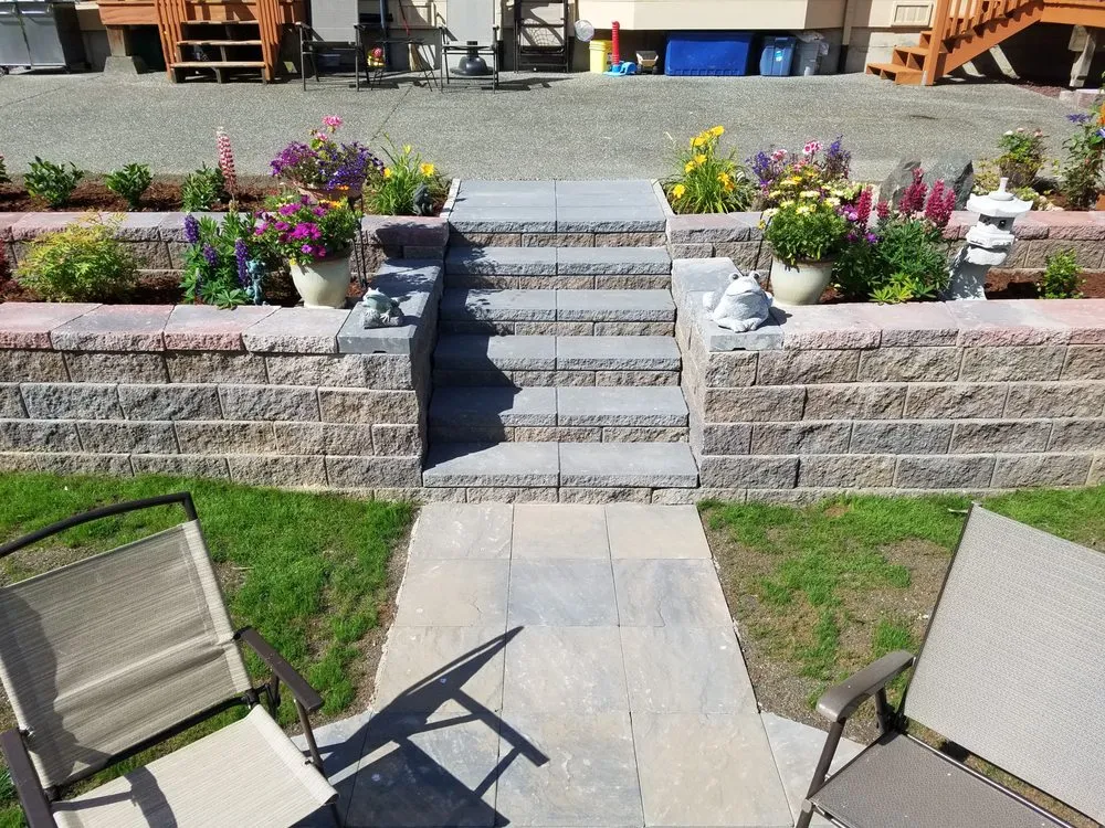 Local landscaping services in Maple Valley, WA by Valencia's Landscaping