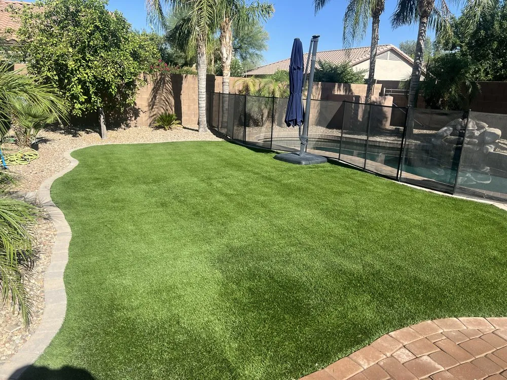 Reliable yard cleanup service for homes in Queen Creek, AZ by Valentine State Cleaning