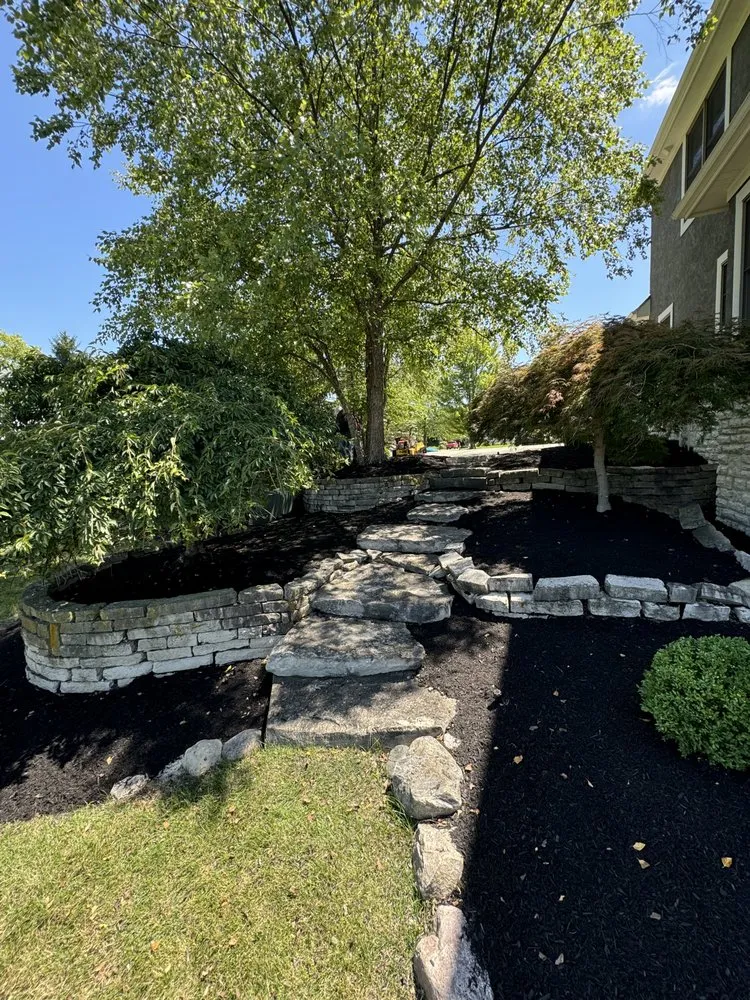 Top-rated lawn mowing service in Dublin, OH by Valentines Landscapes