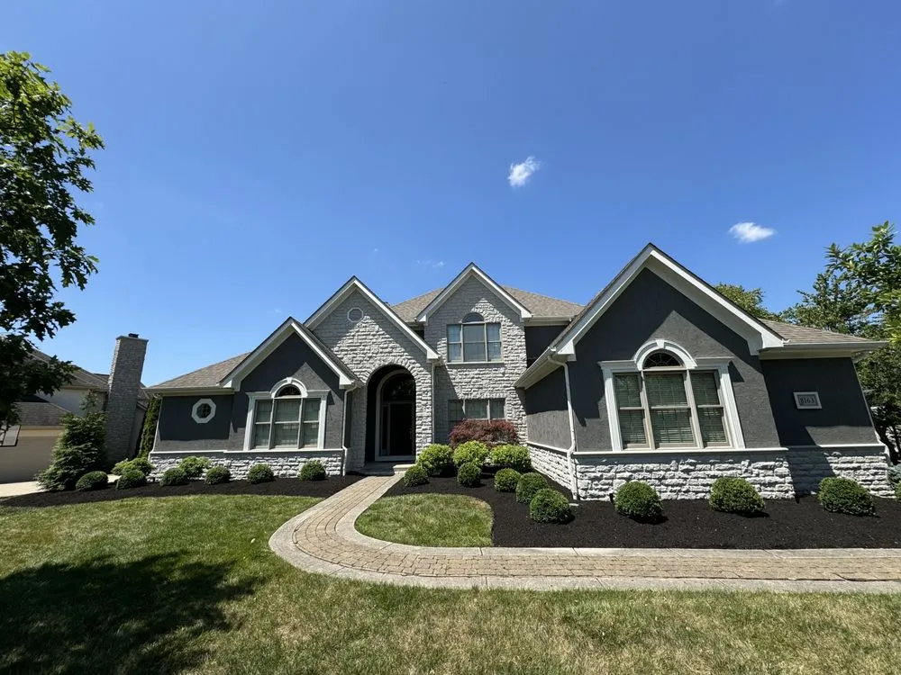 Reliable lawn care service in Dublin, OH - Valentines Landscapes