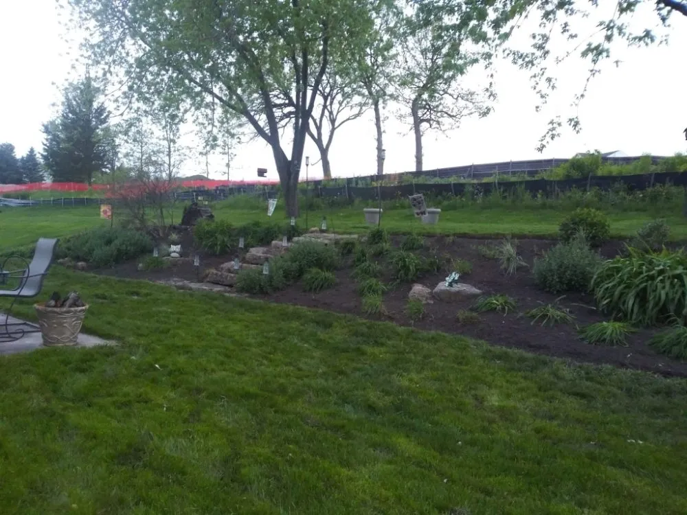 Reliable residential landscaping in Waukegan, IL by Valladolid Landscaping