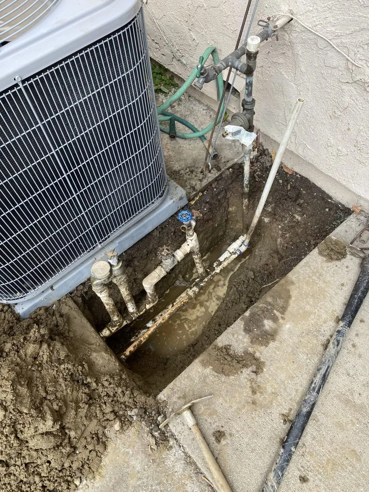 Local residential landscaping in Fontana, CA by Vallarta Brother’s Gardening and Landscaping