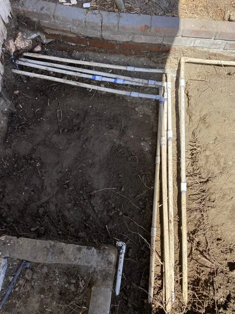 Custom garden landscaping near you in Fontana, CA by Vallarta Brother’s Gardening and Landscaping