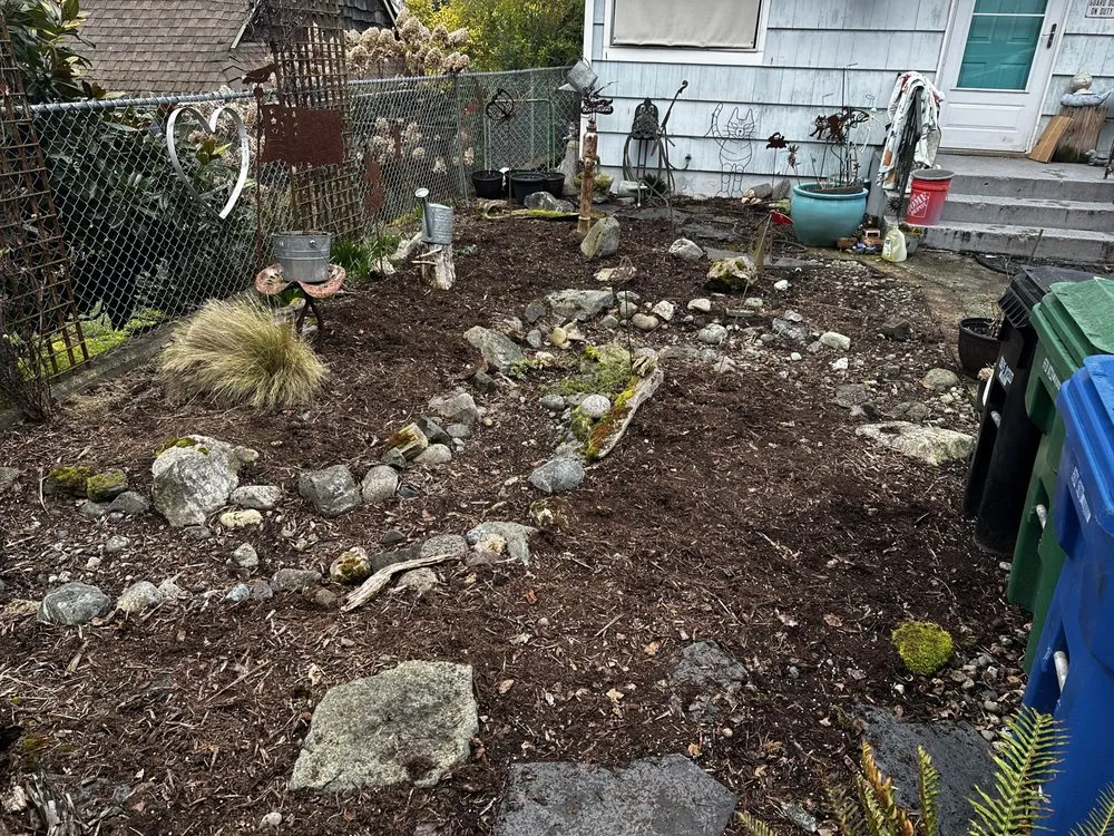 Expert landscape installation in Seattle, WA - Valle Gardening