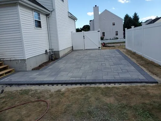 Valle S. Landscaping & Constrution Logo