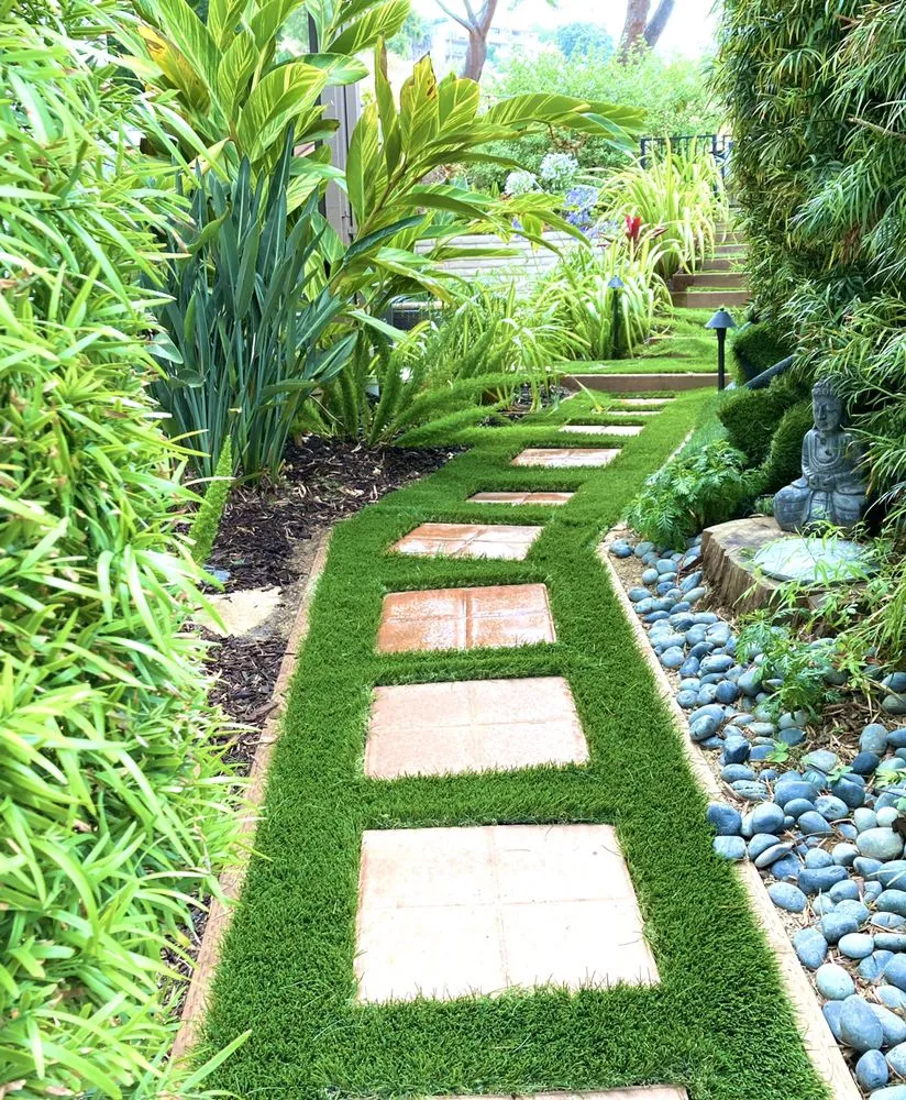 Custom lawn mowing service for year-round maintenance across Long Beach, CA - Vallejo’s Gardening