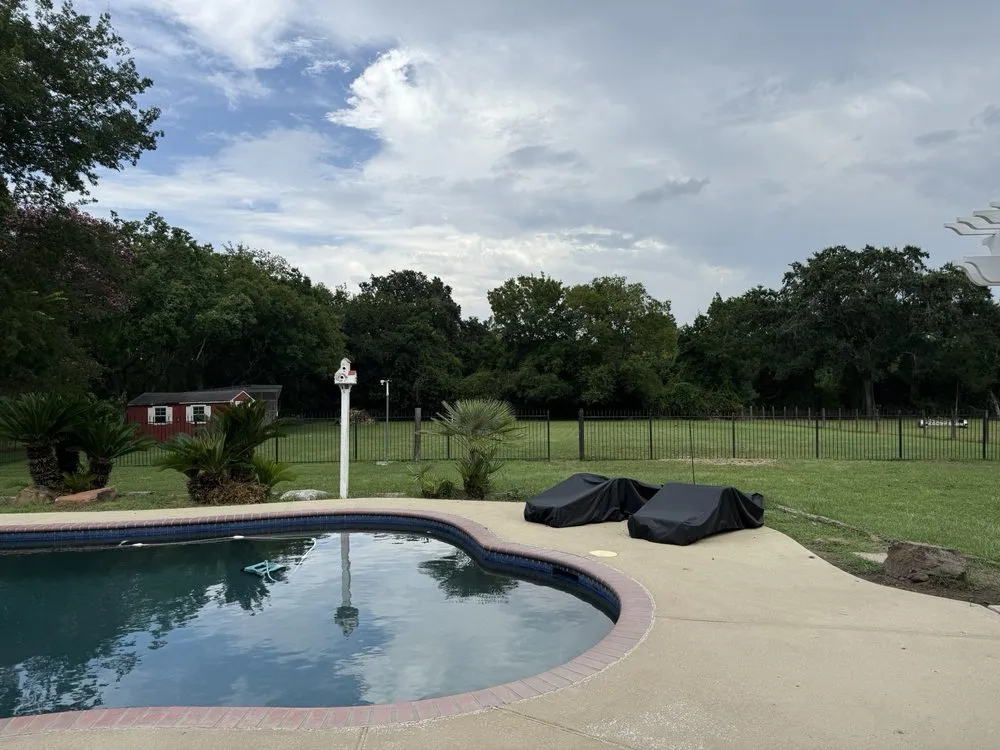 Expert lawn care service for beautiful yards across Yorktown Colony, TX - Valle’s Tree Services