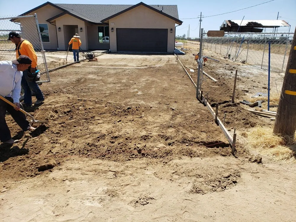 Affordable yard maintenance experts serving Fresno, CA - Valley Concrete & Landscaping