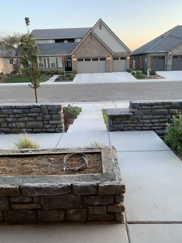 Expert garden landscaping in Fresno, CA by Valley Concrete and Landscaping