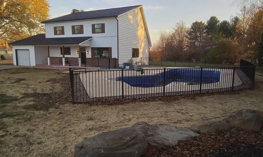 Top-rated yard cleanup service for beautiful yards in Atglen, PA by Valley Creek Property Services