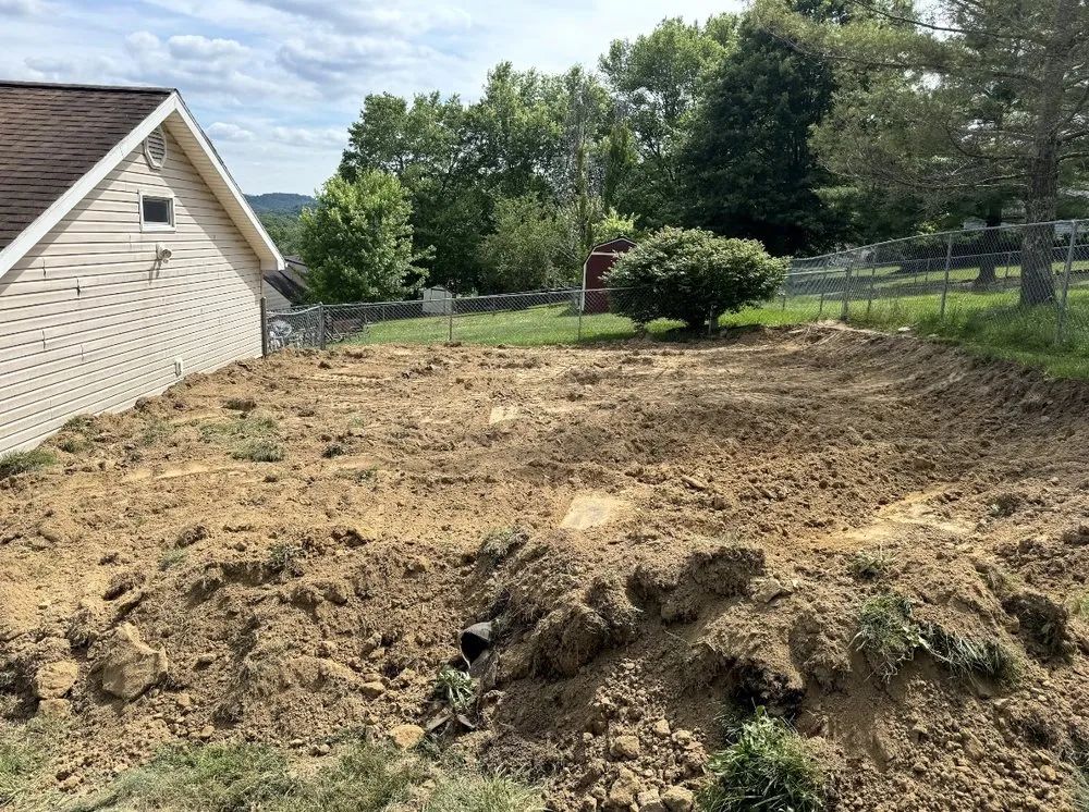 Reliable landscape installation experts serving Camp Creek, WV - Valley Dirt Worx