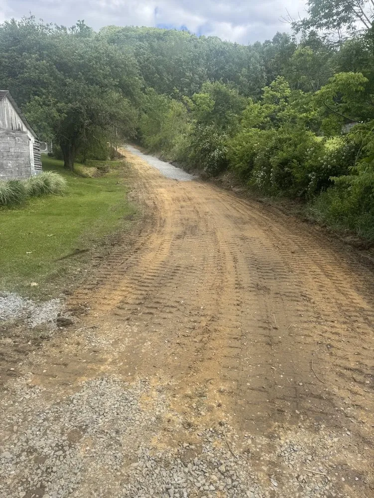 Top-rated yard maintenance for beautiful yards in Camp Creek, WV by Valley Dirt Worx