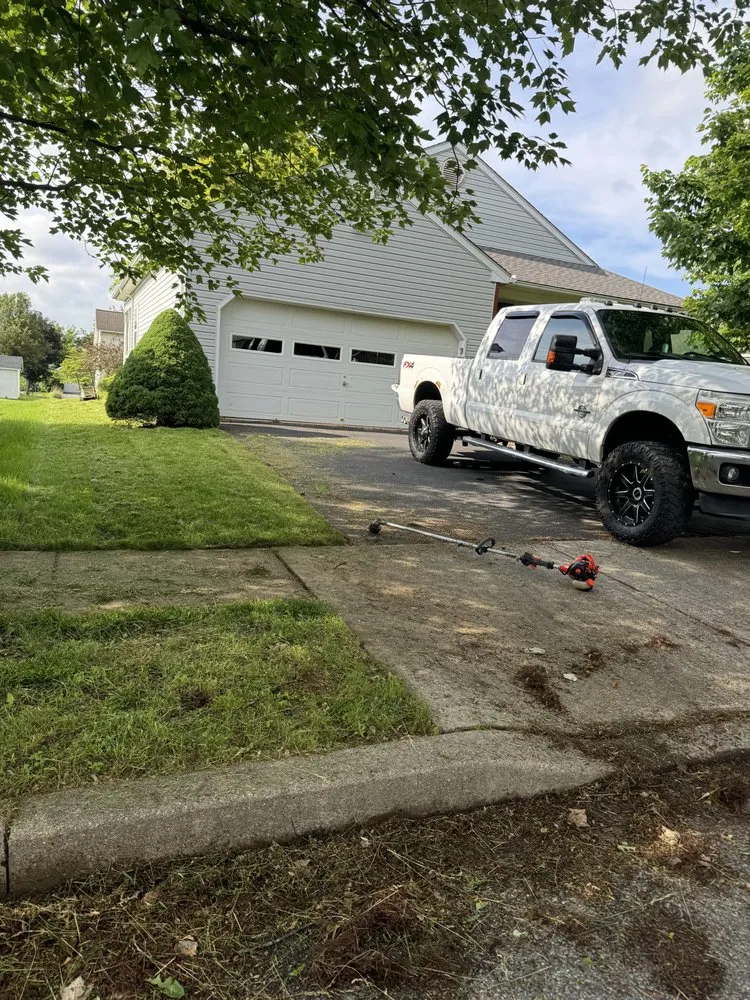 Custom lawn care service for beautiful yards across Easton, PA - Valley Landscape