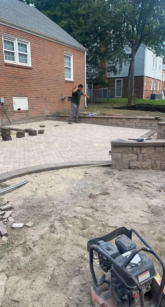 Custom residential landscaping in Rockville, VA by Valley Landscaping