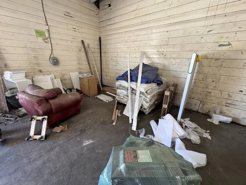 Custom yard cleanup service for residential properties in Salinas, CA by Valley Landscaping