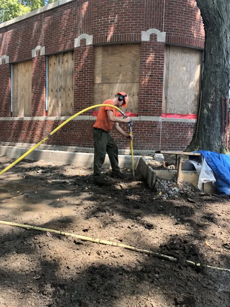 Professional yard maintenance in Long Beach, NY - Valley Tree & Landscape Service