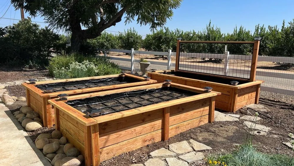 Reliable yard maintenance in Visalia, CA - Valley Vegetable Gardens