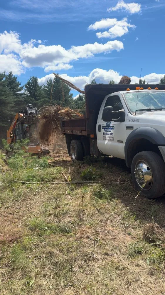 Reliable lawn care service in Mauston, WI - Valley View Land Maintenance