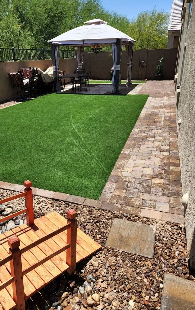 Top-rated yard cleanup service with custom design in Peoria, AZ by Valley Vista Landscape
